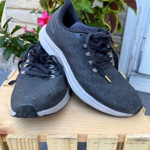 Women’s Nike sneakers, Nike zoom Pegasus 35 Gray athletic running shoes